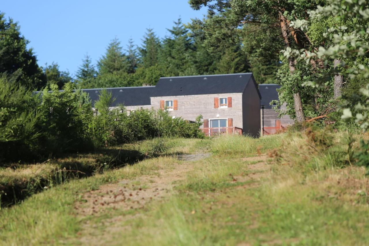 Les Chalets Du Gua Des Brasses Villa La Salvetat-sur-Agout ภายนอก รูปภาพ